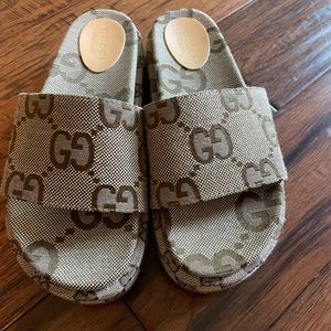 Gucci platform slides dude 1/1 quality.